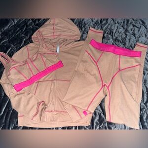 3 Piece Fabletics Waffle Outfit Bra Zip Up Hoodie leggings Small NWT